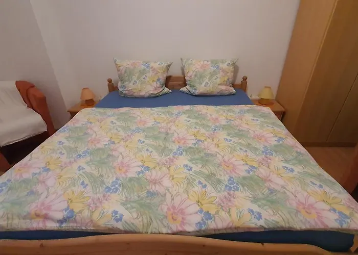 Haus Born تريس كاردن