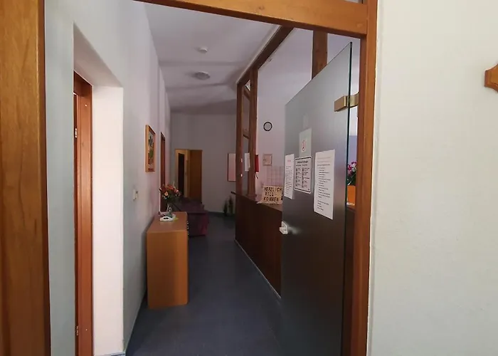 Haus Born Apartman *